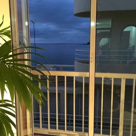 Design With Seaview - 50m From The Beach Appartement *